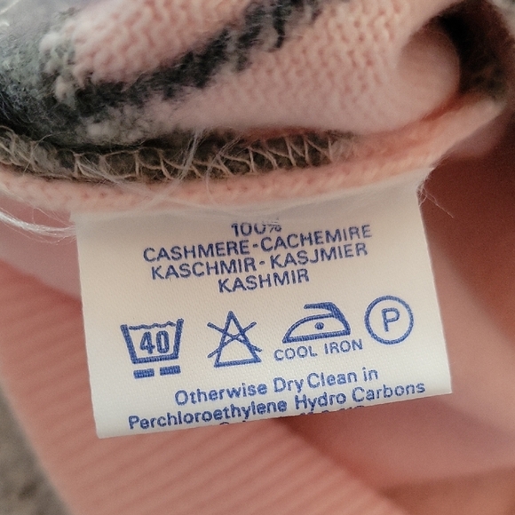 BERK Vintage 100% Cashmere Pink and Gray Argyle V-Neck Sweater Size L - Picture 9 of 11